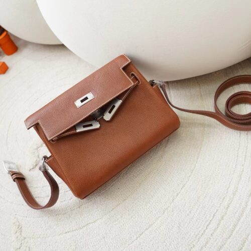 Full Handmade Hermes Kelly Messenger 25CM 37 Gold Barenia Leather Silver Hardware