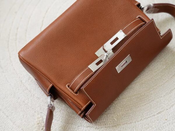 mmexport1722418279542 Full Handmade Hermes Kelly Messenger 25CM 37 Gold Barenia Leather Silver Hardware