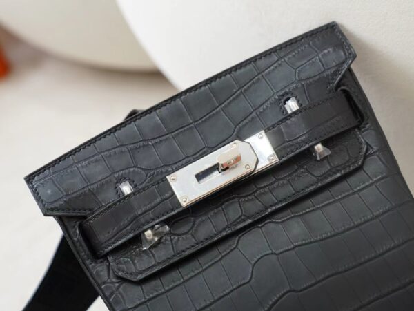 mmexport1722418423194 UAE Dubai Hermes Hac A Dos Backpack Matte Niloticus Crocodile 89 Noir Silver Hardware