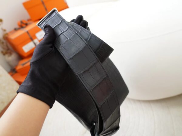mmexport1722418465487 UAE Dubai Hermes Hac A Dos Backpack Matte Niloticus Crocodile 89 Noir Silver Hardware