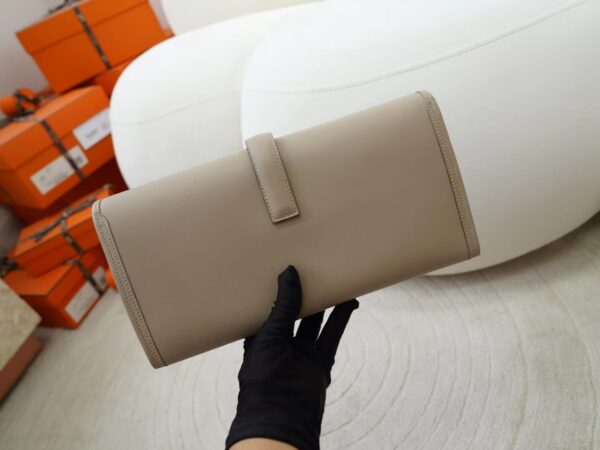 mmexport1722590395436 USA Washington Hermes Jige Elan Clutch Bag M8 Gris Asphalt Swift Leather
