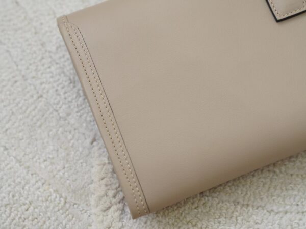 mmexport1722590399137 USA Washington Hermes Jige Elan Clutch Bag M8 Gris Asphalt Swift Leather