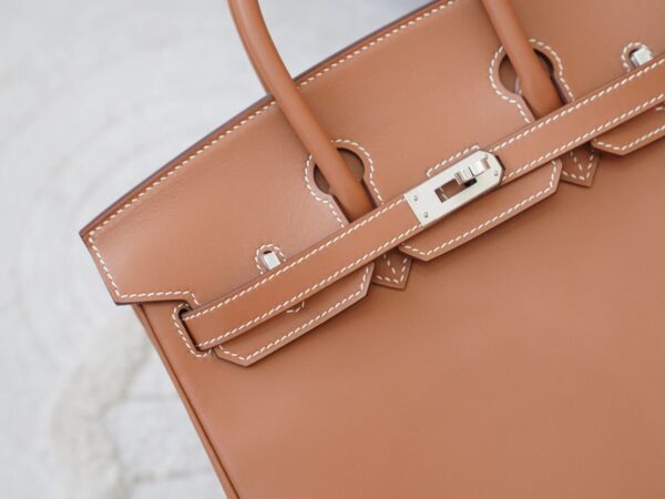 mmexport1722590435478 Australia Sydney Hermes Birkin 25CM 37 Gold Jonthan Leather Silver Hardware