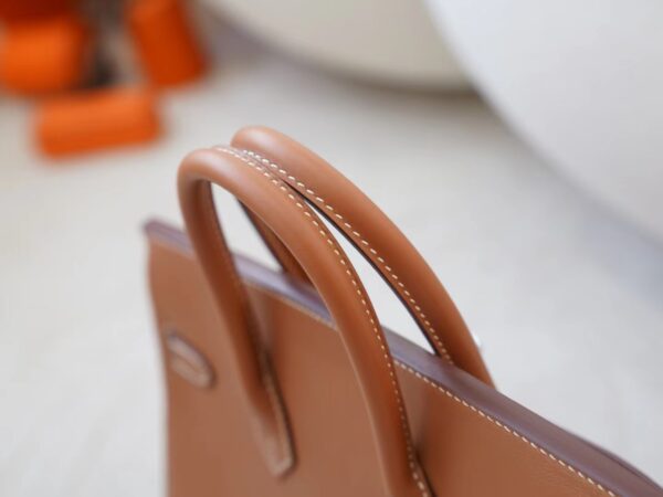mmexport1722590437268 Australia Sydney Hermes Birkin 25CM 37 Gold Jonthan Leather Silver Hardware