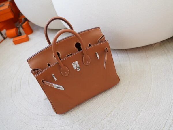 mmexport1722590442882 Australia Sydney Hermes Birkin 25CM 37 Gold Jonthan Leather Silver Hardware