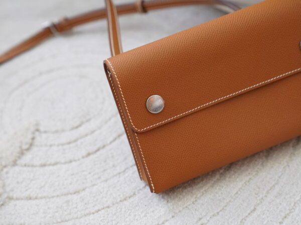 mmexport1722667226651 Canada Toronto Hermes Snap Wallet 37 Gold Epsom Leather Silver Hardware