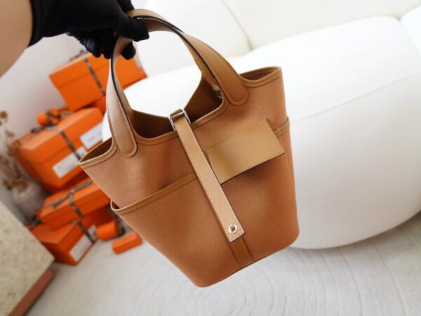 mmexport1722667272002 Hermes Bag Price Picotin Cargo 18CM 2S Sesame Canvas & Swift Leather Silver Hardware