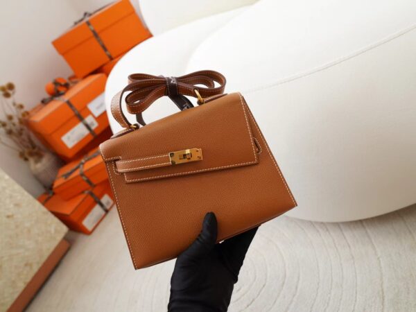 mmexport1725518240775 USA New York Hermes Kelly Desordre 20CM CC37 Gold Epsom Leather Gold Hardware