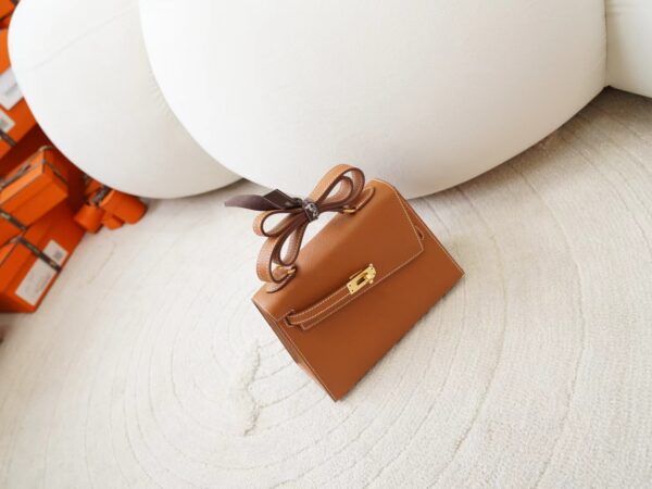 mmexport1725518242582 USA New York Hermes Kelly Desordre 20CM CC37 Gold Epsom Leather Gold Hardware