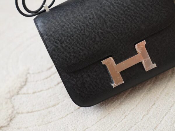 mmexport1725518274816 UK London Hermes Constance 19CM With Mirror CK89 Noir Epsom Silver Hardware