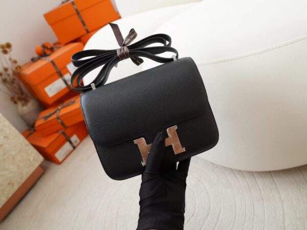 mmexport1725518278354 UK London Hermes Constance 19CM With Mirror CK89 Noir Epsom Silver Hardware