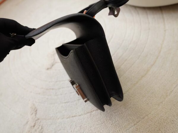 mmexport1725518283701 UK London Hermes Constance 19CM With Mirror CK89 Noir Epsom Silver Hardware