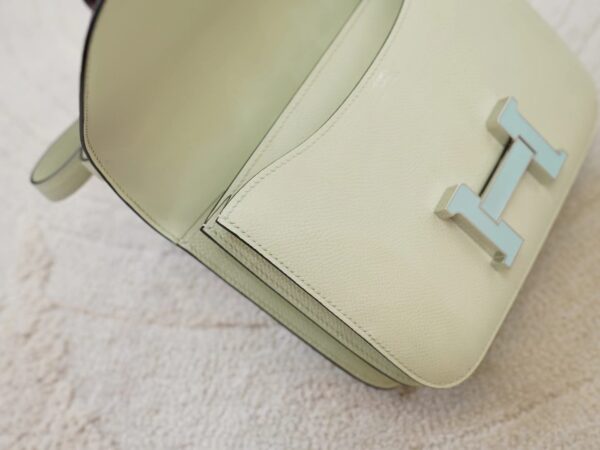 mmexport1725518384224 DDMode Hermes Factory Constance 19CM 0S Vert Fizz Epsom Leather Enamel Buckle