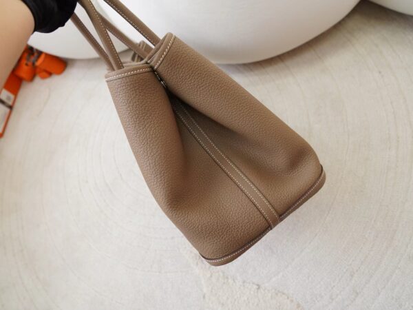mmexport1725856662414 Hermes Bag Images Garden Party 36CM Clemence Leather CK18 Etoupe Grey Silver Hardware