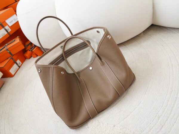 mmexport1725856669968 Hermes Bag Images Garden Party 36CM Clemence Leather CK18 Etoupe Grey Silver Hardware
