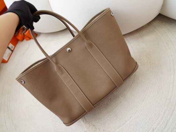 mmexport1725856671990 Hermes Bag Images Garden Party 36CM Clemence Leather CK18 Etoupe Grey Silver Hardware