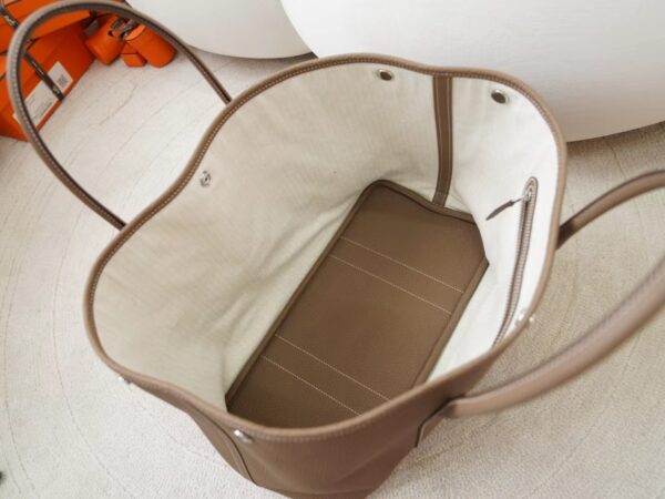 mmexport1725856674071 Hermes Bag Images Garden Party 36CM Clemence Leather CK18 Etoupe Grey Silver Hardware