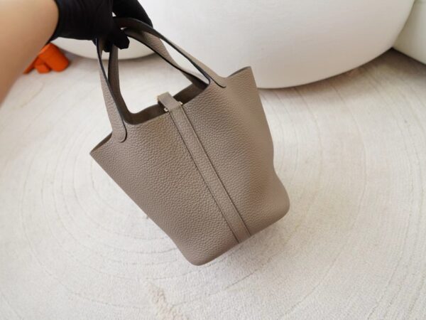 mmexport1725856817248 Hermes Bag Price Picotin 18CM Clemence Leather 8Q Beige Marfa Gold Hardware
