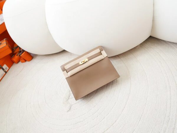 mmexport1726036735998-1 God Factory Bags Bags Hermes Kelly Danse 22CM Evercolor D0 Beige De Weimer Gold Hardware