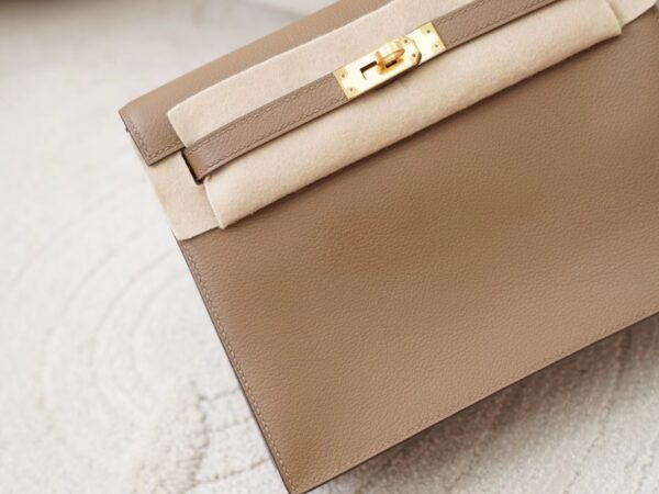 mmexport1726036745947 God Factory Bags Bags Hermes Kelly Danse 22CM Evercolor D0 Beige De Weimer Gold Hardware