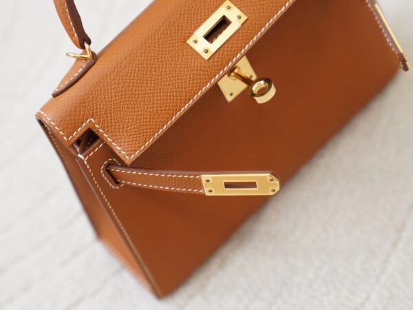 mmexport1726036816231 Australia Sydney Hermes CC37 Gold Mini Kelly 19CM Epsom Leather Gold Hardware