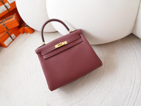 mmexport1726037087001-1 Canada Toronto Hermes Kelly 28CM Togo Leather CC55 Rouge H Gold Hardware