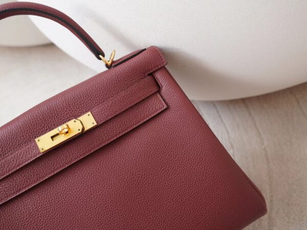 mmexport1726037090453 Canada Toronto Hermes Kelly 28CM Togo Leather CC55 Rouge H Gold Hardware