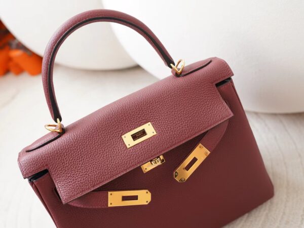 mmexport1726037096992 Canada Toronto Hermes Kelly 28CM Togo Leather CC55 Rouge H Gold Hardware
