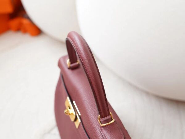 mmexport1726037098691 Canada Toronto Hermes Kelly 28CM Togo Leather CC55 Rouge H Gold Hardware