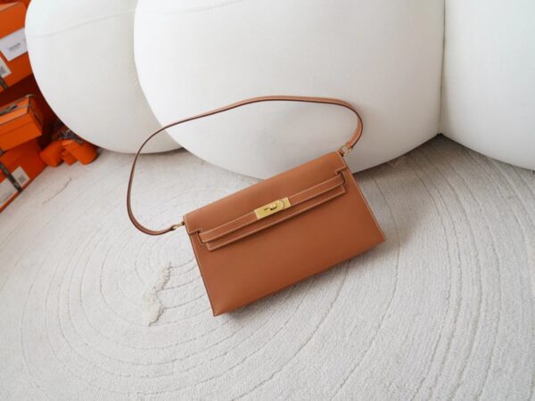 mmexport1726210347102-1 Hermes Kelly Elan Women’s Shoulder Bag CC37 Gold Madame Leather Gold Hardware