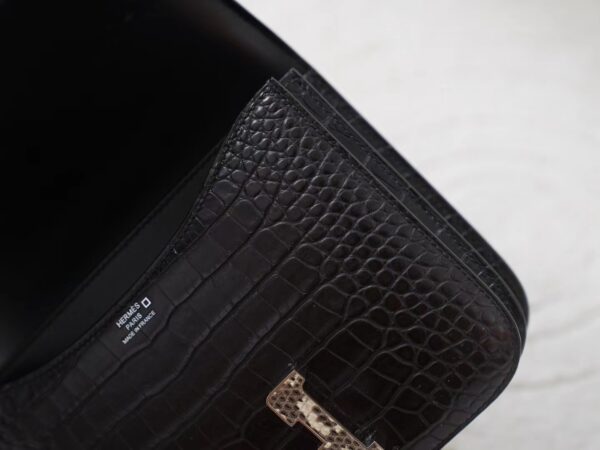 mmexport1726210443041 God Factory Bags Bags Hermes Matte Alligator Crocodile Constance 19CM 89 Noir Lizard Buckle