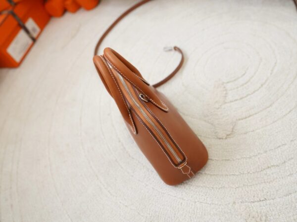 mmexport1726298953015 UK London Hermes Mini Bolide 18CM CK37 Gold Barenia Leather Silver Hardware