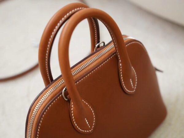 mmexport1726298956708 UK London Hermes Mini Bolide 18CM CK37 Gold Barenia Leather Silver Hardware