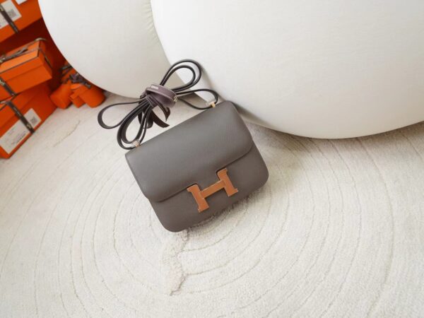 mmexport1726298998949-1 Hermes Bag Images Constance 19CM Epsom Leather 8F Etain Rose Gold Hardware