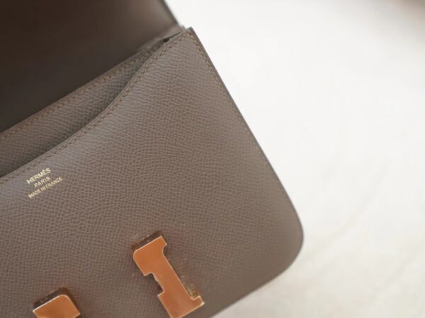 mmexport1726299004432 Hermes Bag Images Constance 19CM Epsom Leather 8F Etain Rose Gold Hardware