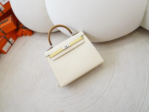 mmexport1726299058397-1 Hermes Kelly Sellier 25CM Epsom Leather I2 Nata /1Z Jaune Poussin / 2S Sesame