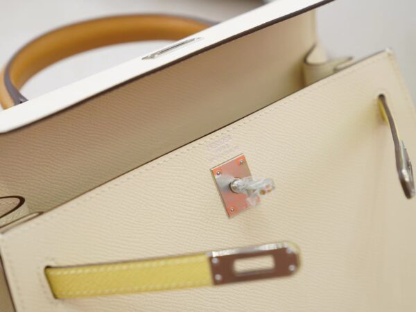 mmexport1726299073406 Hermes Kelly Sellier 25CM Epsom Leather I2 Nata /1Z Jaune Poussin / 2S Sesame