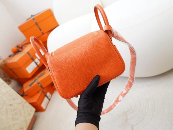 mmexport1726644695319 Hermes Bag Price Mini Lindy 19CM 9J Feu Orange Clemence Leather Gold Hardware