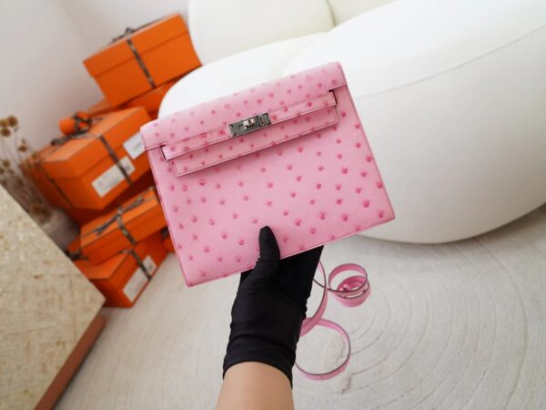 mmexport1726644844467-1 Hermes Bag Images Kelly Danse 22CM KK Ostrich Leather L4 Rose Bubble Silver Hardware