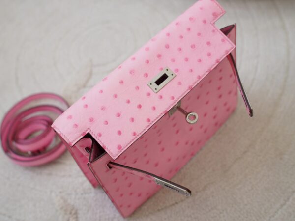 mmexport1726644848178 Hermes Bag Images Kelly Danse 22CM KK Ostrich Leather L4 Rose Bubble Silver Hardware