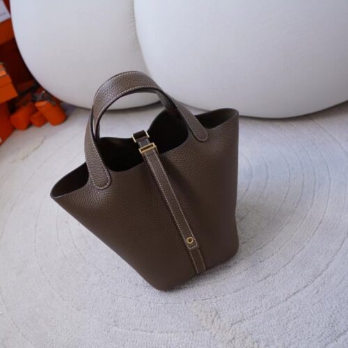 UAE Dubai Hermes Picotin 18CM Bag Clemence Leather CC18 Etoupe Grey Gold Hardware