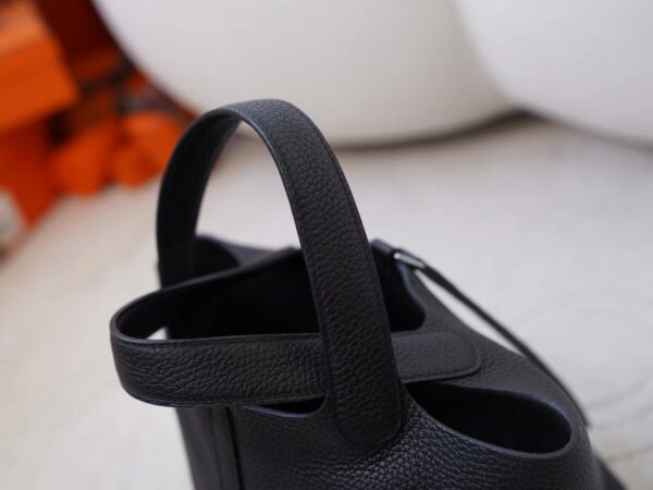 mmexport1726735231023 Russia Moscow Hermes Picotin 18CM Clemence Leather CK89 Noir Silver Hardware