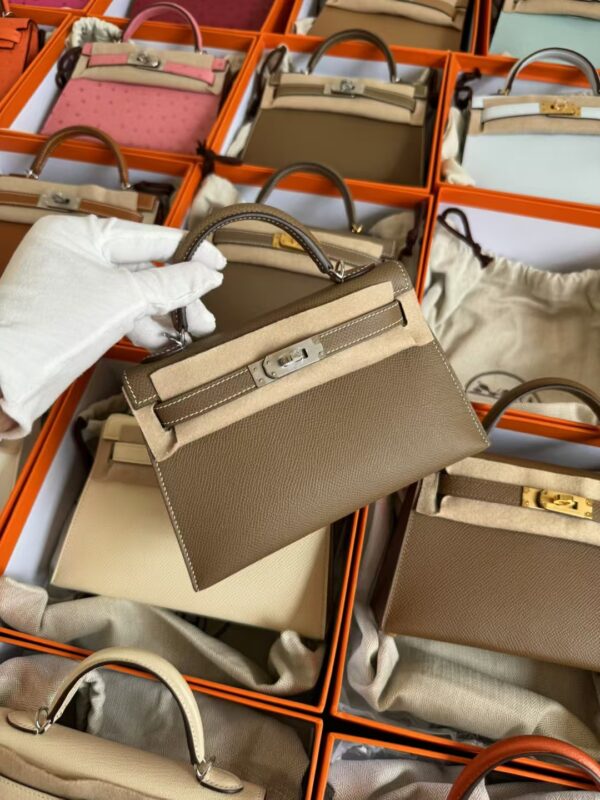 mmexport1729233858547-1 Hermes Bag Price Mini Kelly 19CM Epsom Leather CK18 Etoupe Silver Hardware
