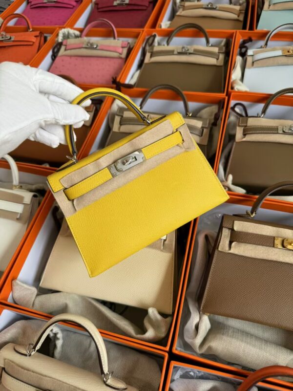 mmexport1729233862762-1 Russia Moscow Hermes Epsom Leather Mini Kelly 19CM 9D Jaune Amber Silver Hardware
