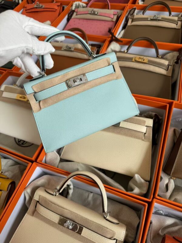 mmexport1729233872020-1 UAE Dubai Hermes Mini Kelly 19CM U2 Blue Zephyr Epsom Leather Silver Hardware