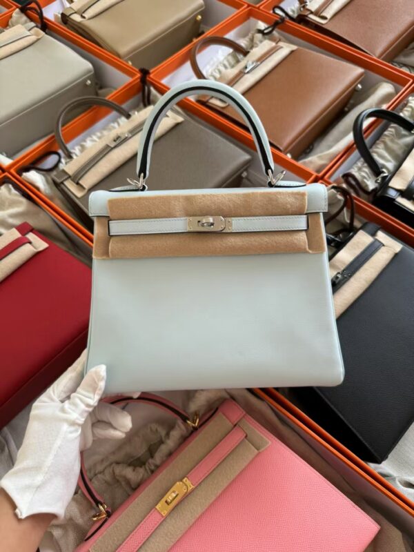 mmexport1729587320253 USA Los Angeles Hermes Swift Leather Kelly 25CM T0 Blue Brume Silver Hardware