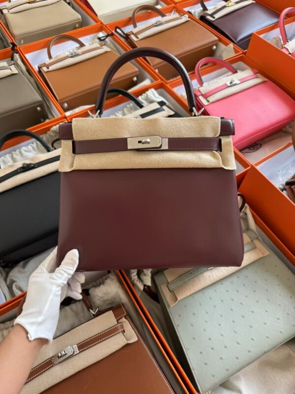 mmexport1729587415572-1 UAE Dubai Hermes Kelly 28CM Box Leather CK55 Rouge H Silver Hardware