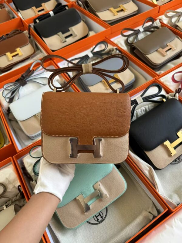 mmexport1729760161373-1 Hermes Constance 19 Bag Images CK37 Gold Epsom Leather Silver Hardware