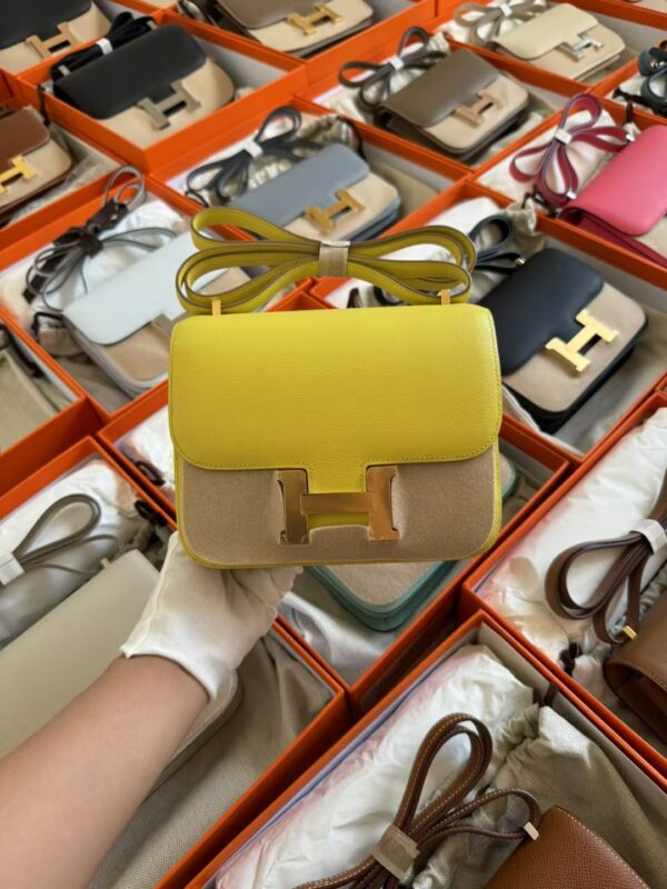 mmexport1729760209097-1 UK London Hermes Constance 19CM Evercolor Leather 9R Lime Gold Hardware