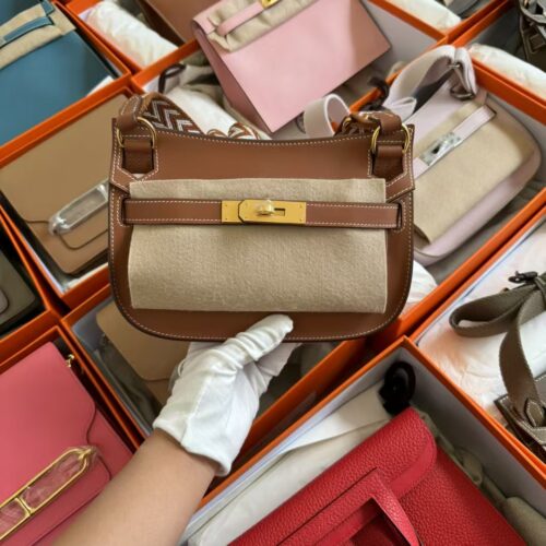 Hermes Jypsiere Mini 23 Images CC37 Gold Swift Leather Gold Hardware